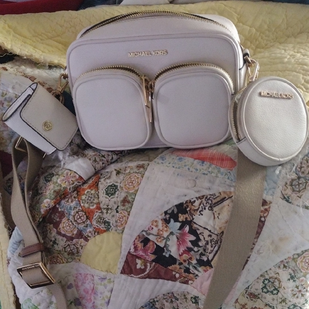 Michael Kors Cream Crossbody Bag Set